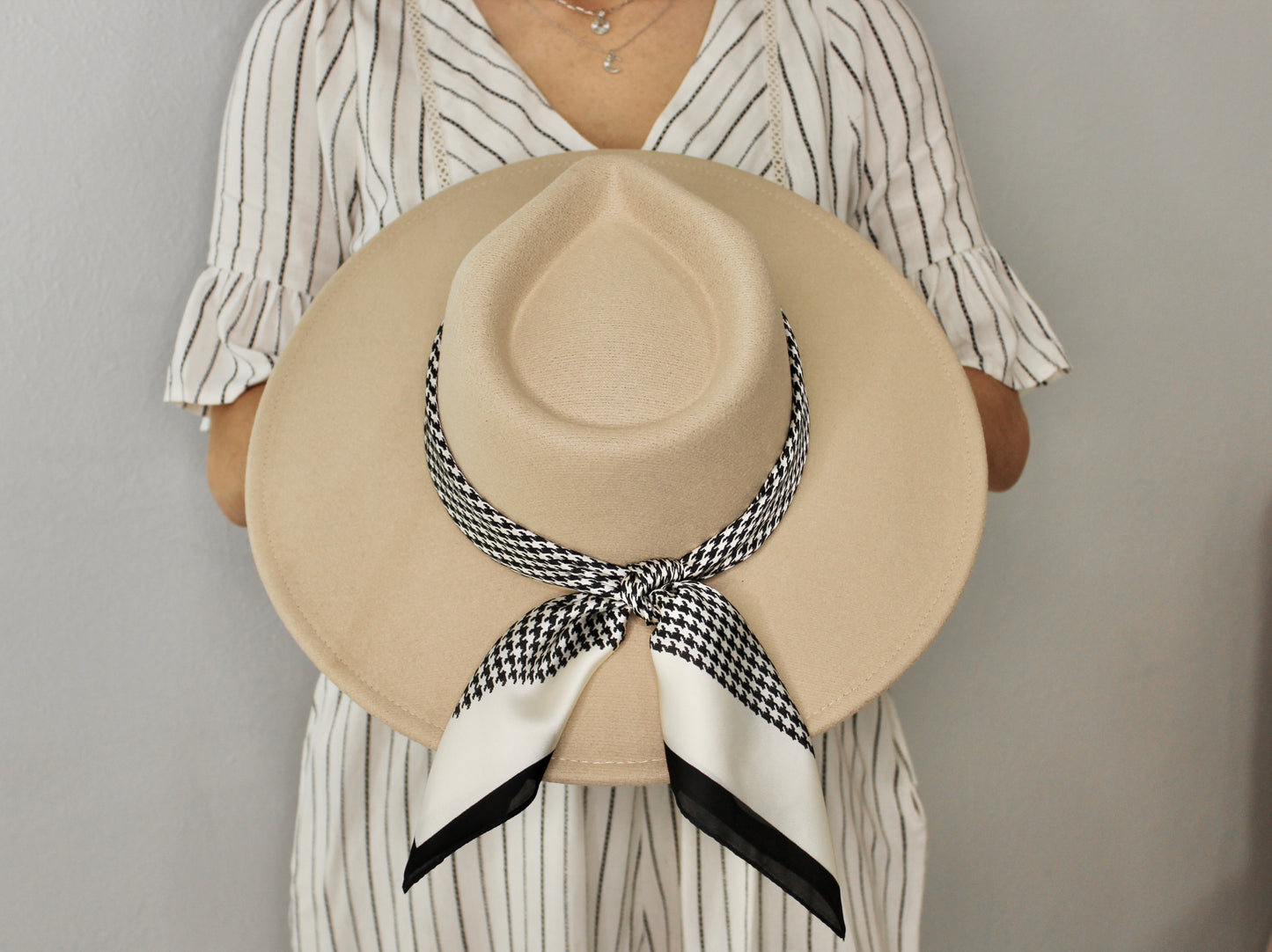 Ariel Vegan Felt Rancher