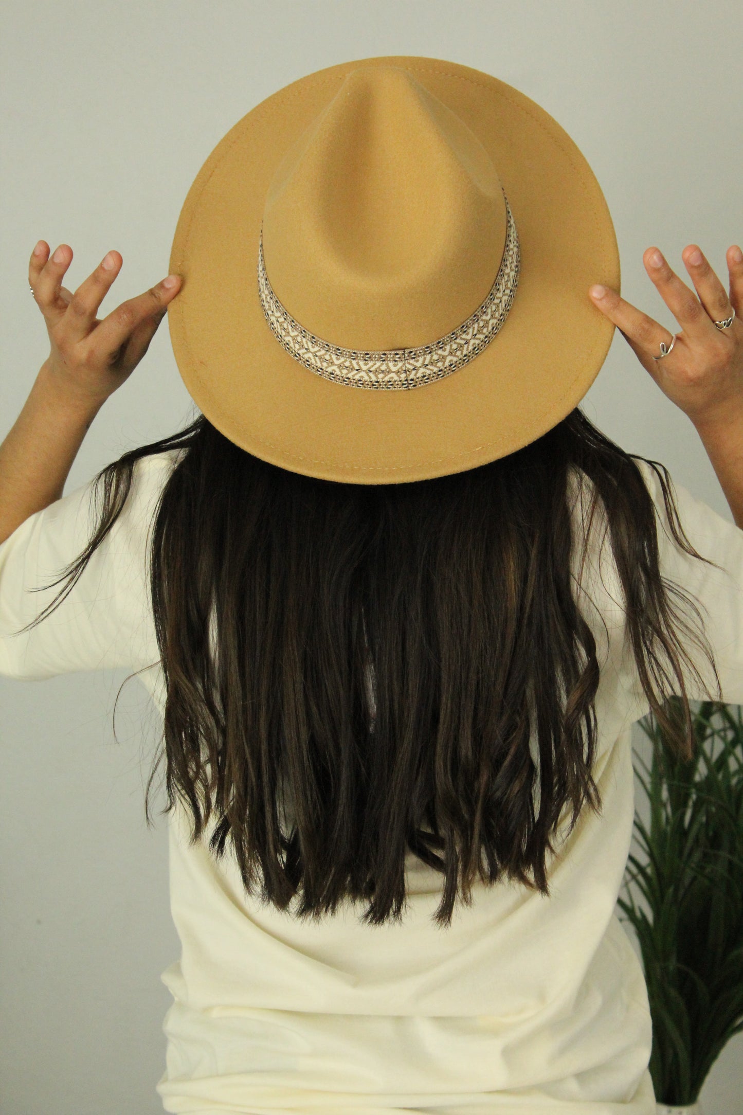Sandy Hat